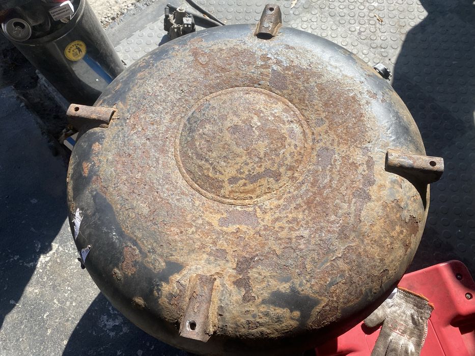 Газовий балон б/у 72літри