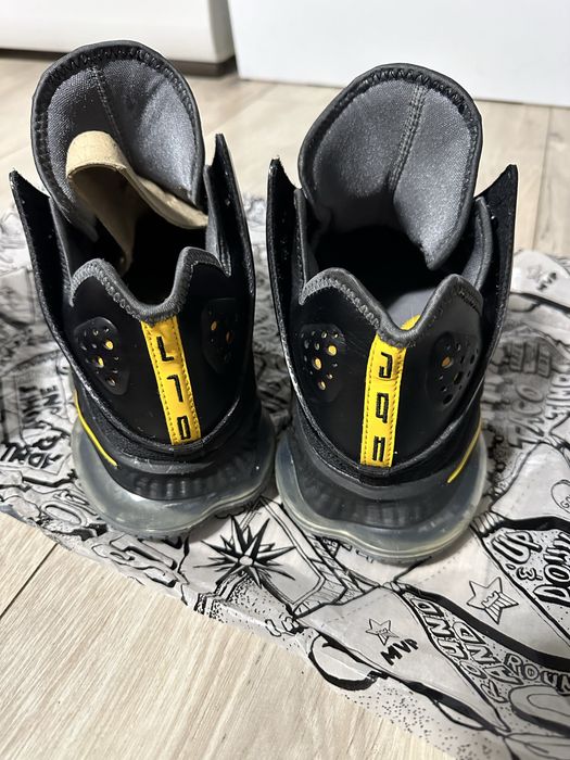 Кроссовки Nike Lebron 19 LOW DH1270 002