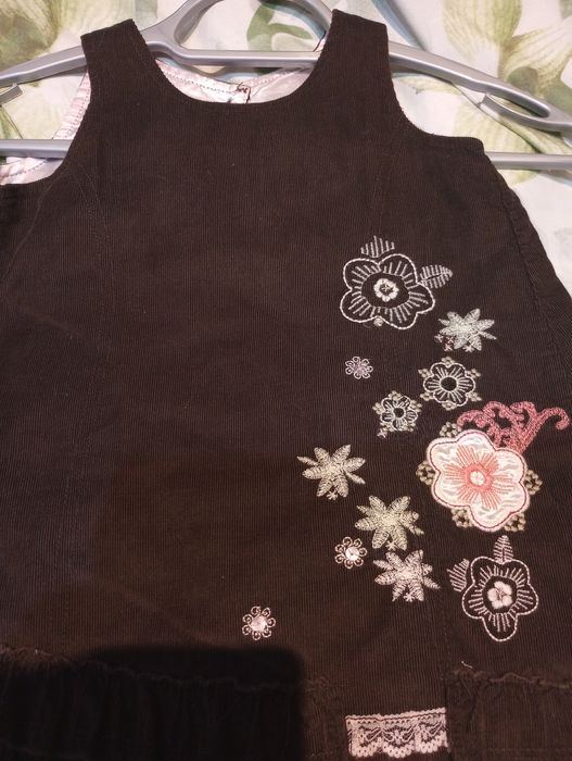 Sukienka swiateczna sesja zdjęciowa sztruks ciepła  2-3 l