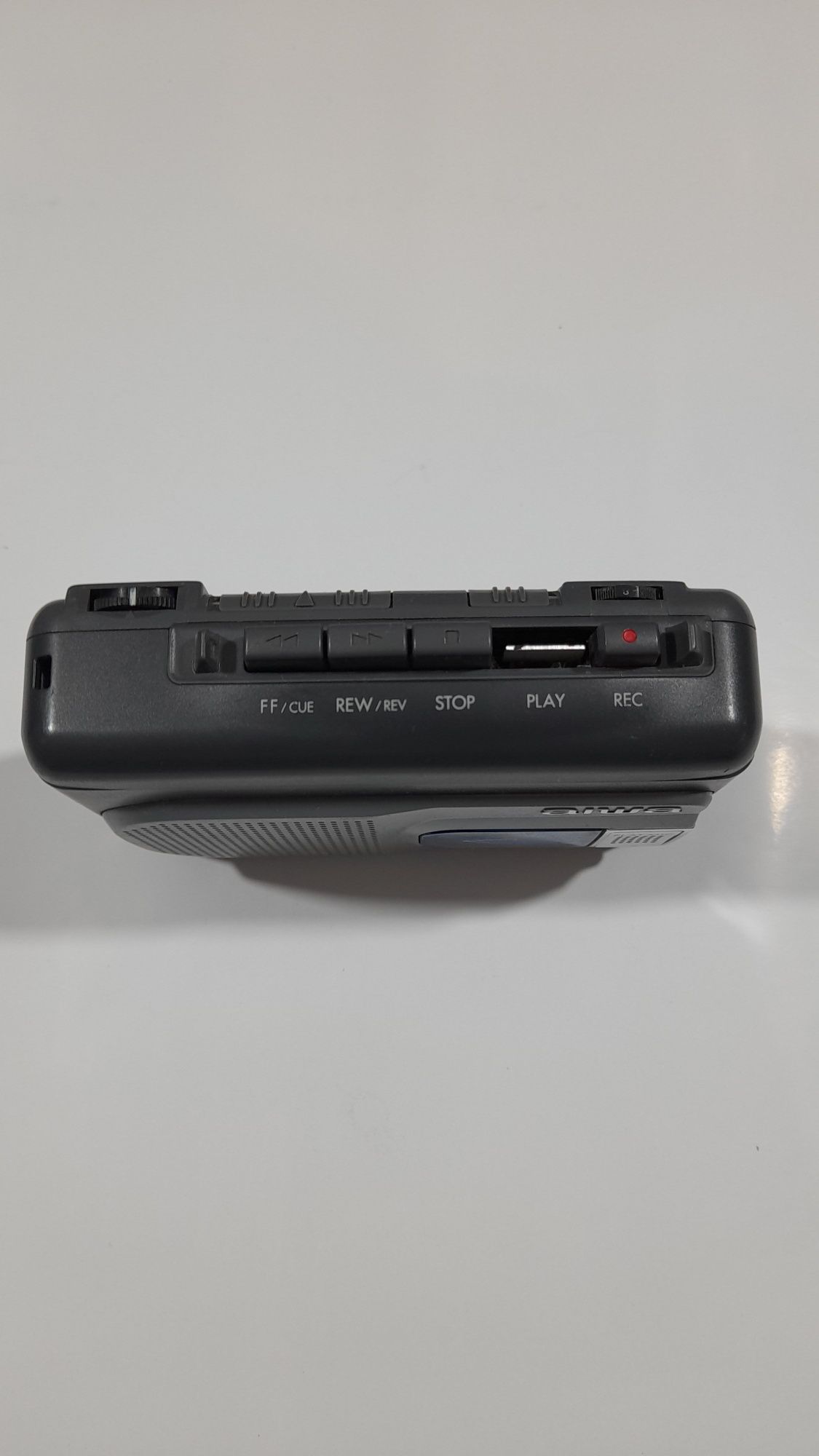 Walkman Aiwa TP-VS485 dyktafon wady