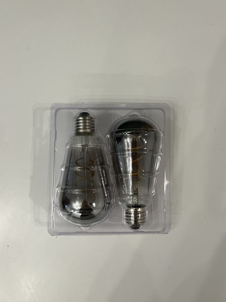 Żarówka LED E27 .