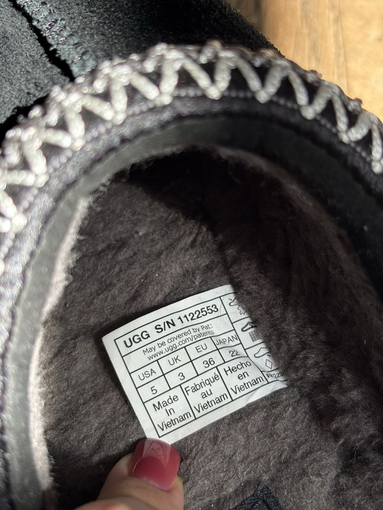 UGG Tasman Platform Black