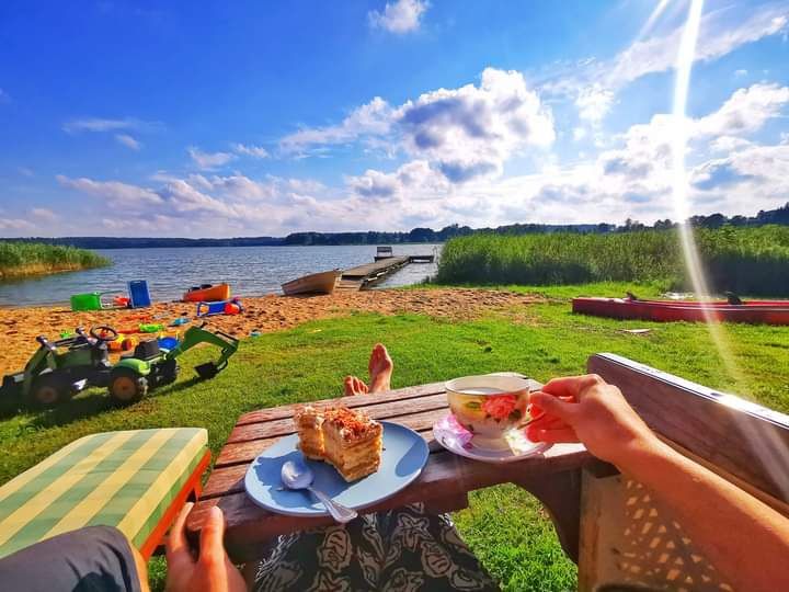 Domki nad jeziorem, BALIA W CENIE, plaża, pomost, SAUNA ZEWNĘTRZNA