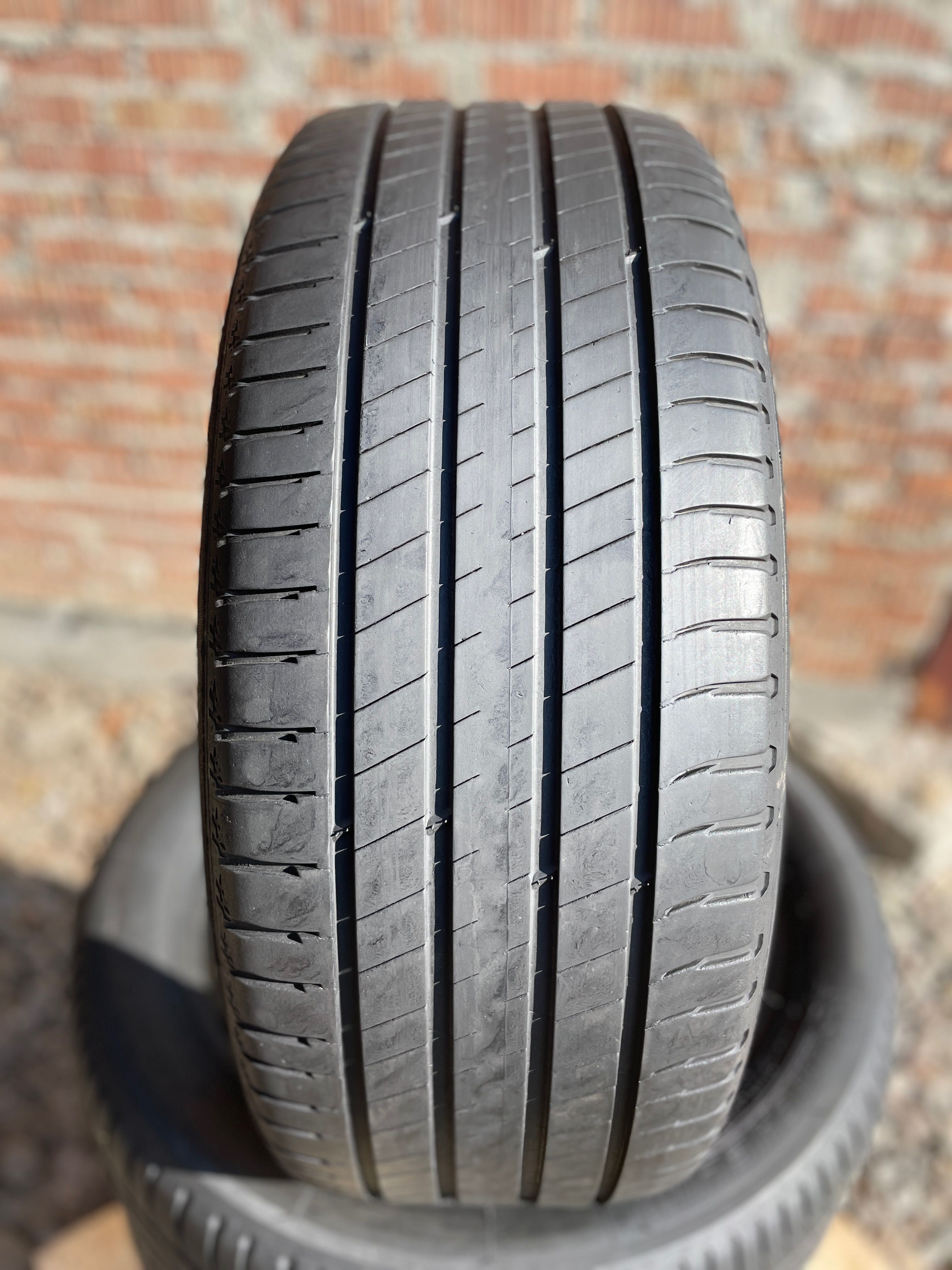 255/45 R20 MICHELIN Літо Склад БУ Шин 215 225 245 265 / 35 40 50 55 60