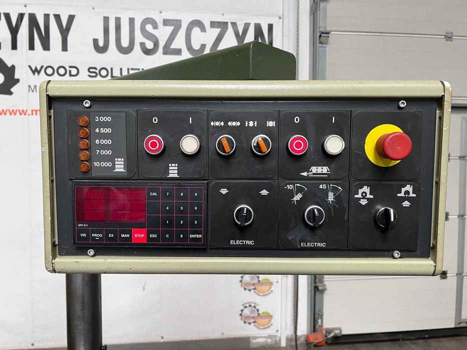 Frezarka dolnowrzecionowa SCM T150