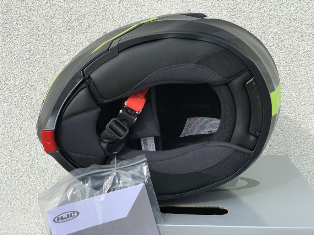 Szczekowy kask motocyklowy HJC C91