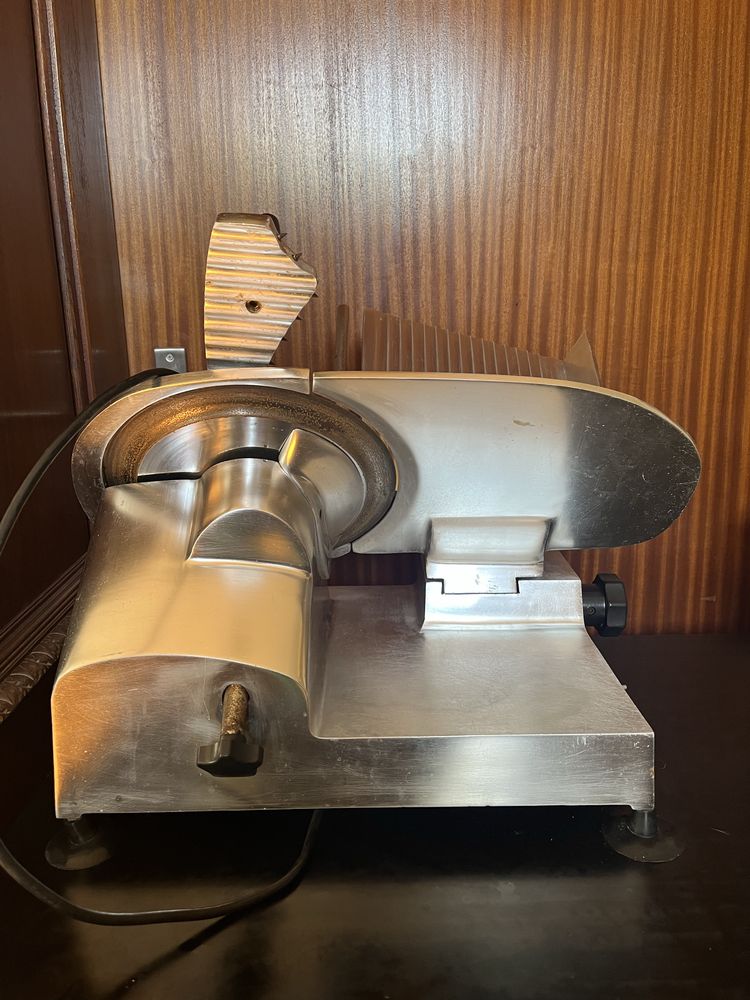 Cortador Fiambre e Queijo Industrial