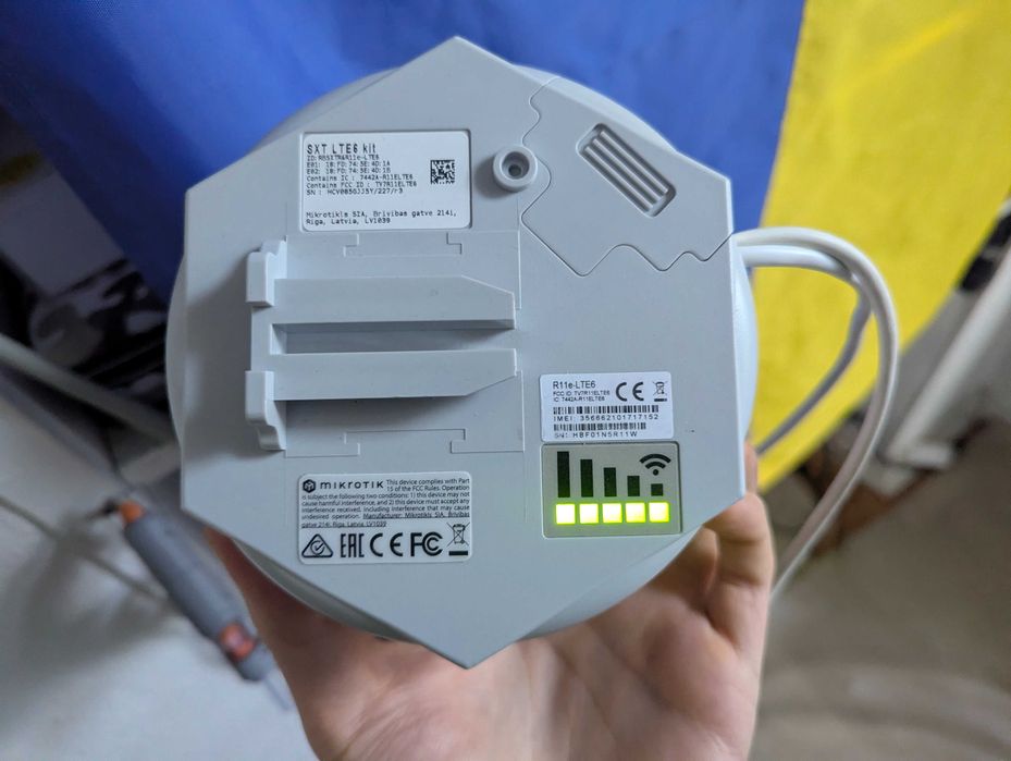MikroTik SXT LTE6 kit модем роутер dual sim