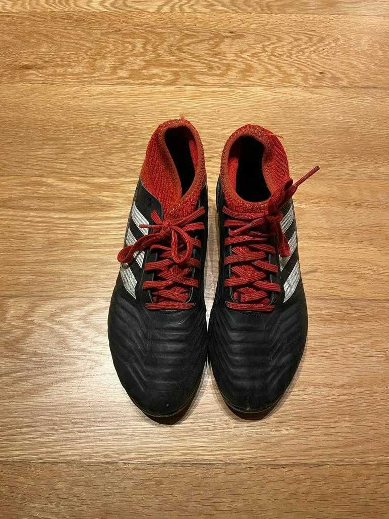 Botas de Futebol - Chuteiras | Adidas Predator com meia