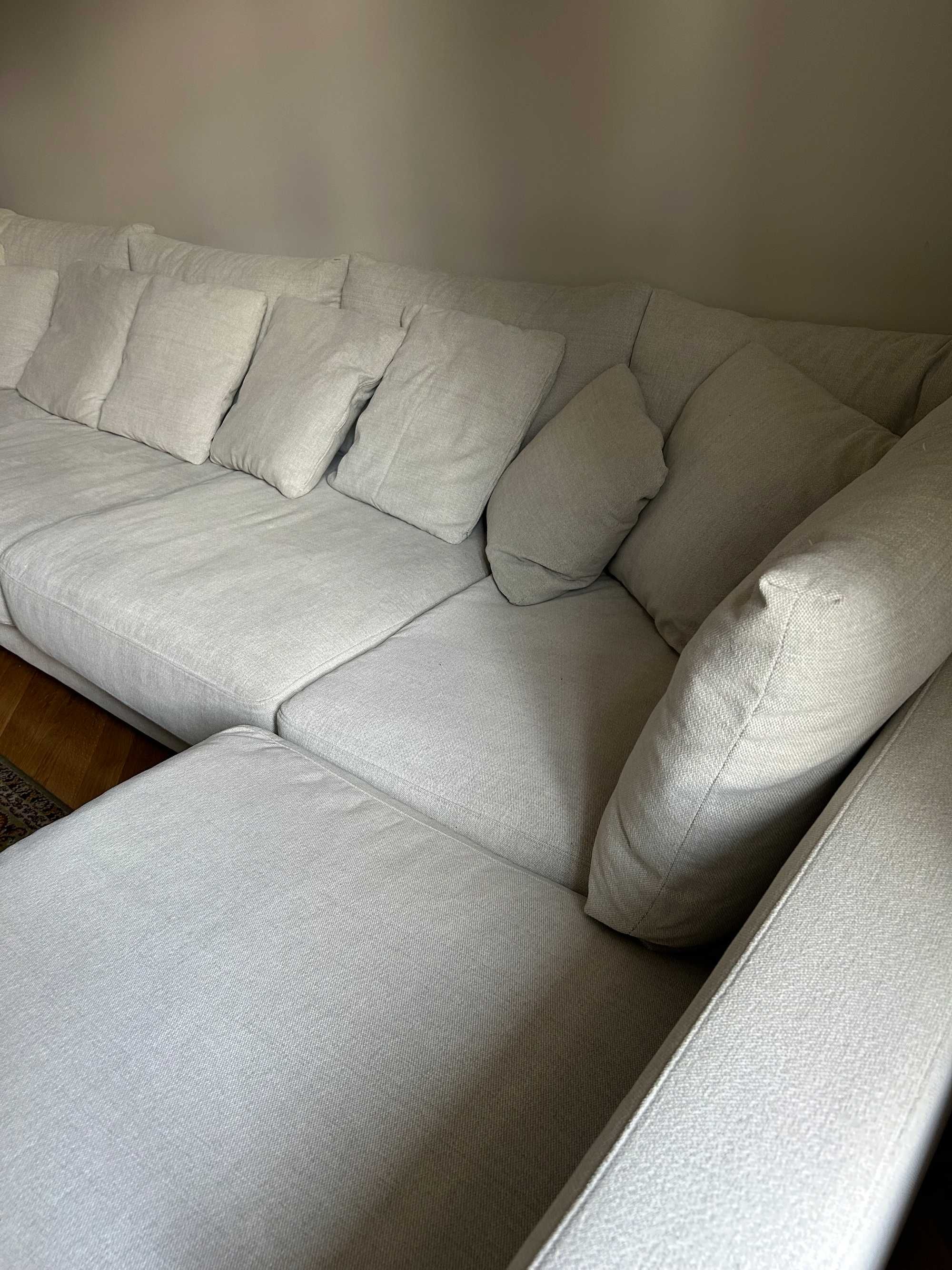 Duża luksusowa sofa/narożnik + pufa, Moma Studio