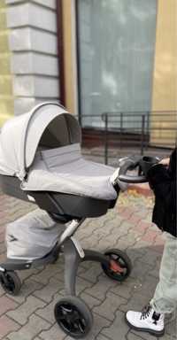 Коляска Stokke Xplory V4