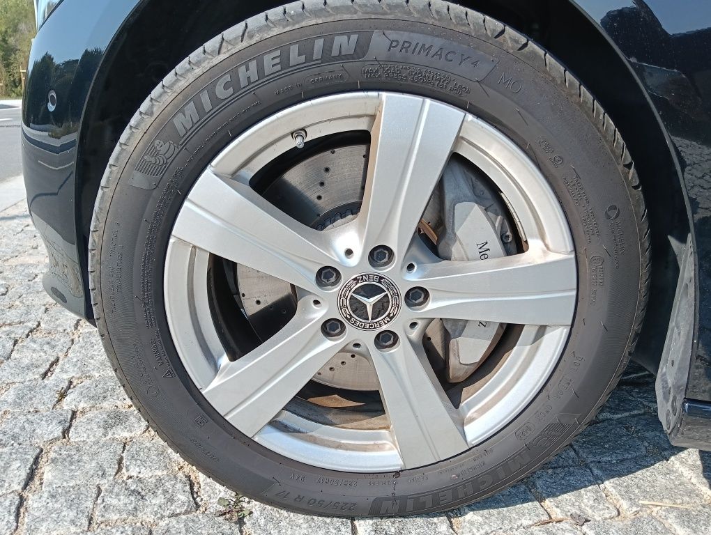Mercedes Benz C300 e