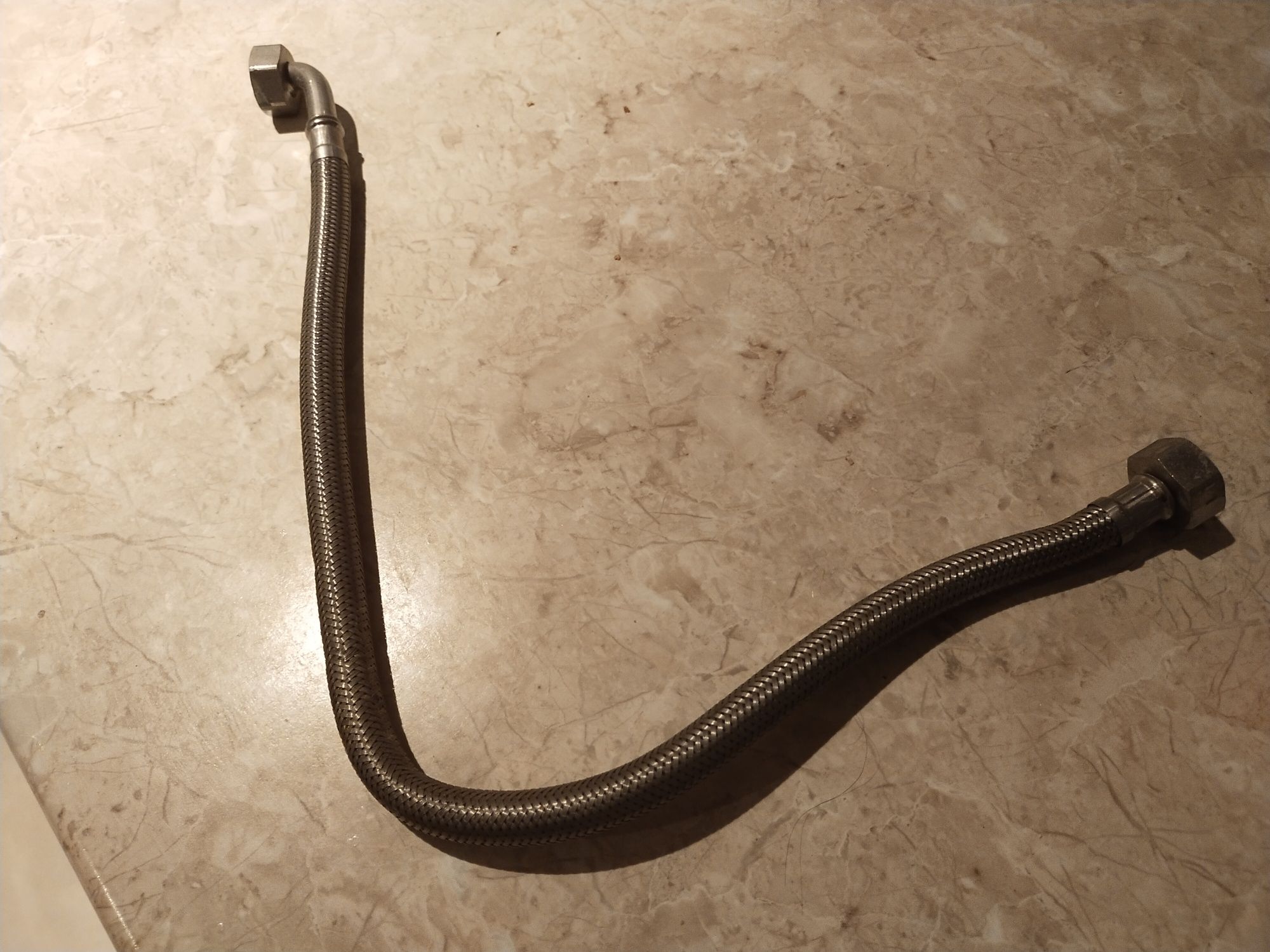 Wąż kolanowy zbrojony do wody 50 cm 1/2'' x 1/2''