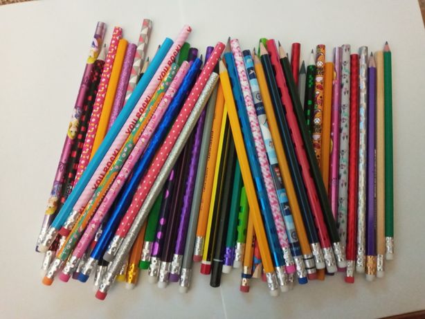 Коллекция графитных карандашей, 55 штук