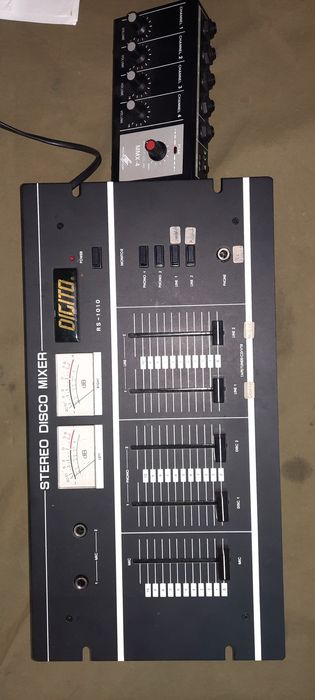 sistemas de som muito conservado