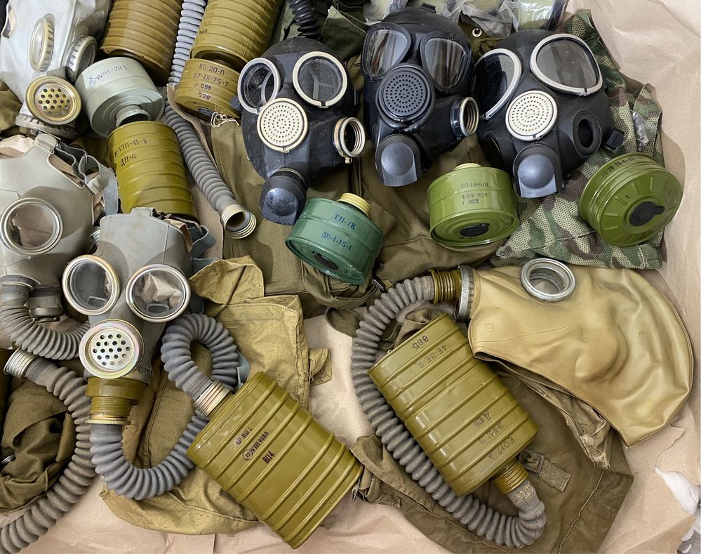 Власна колекція протигазів протигаз маска 21 Противогаз коллекция