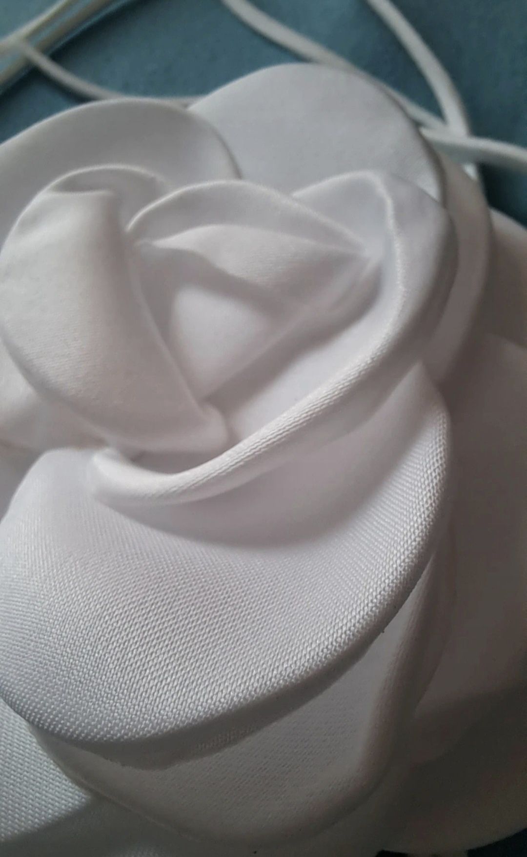 Naszyjnik choker kwiat