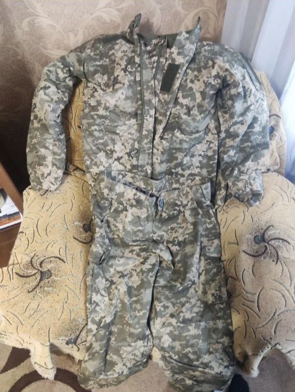 Продам военные вещи