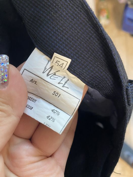 Брюки темно синие в мелкую клетку на мужчину или подростка