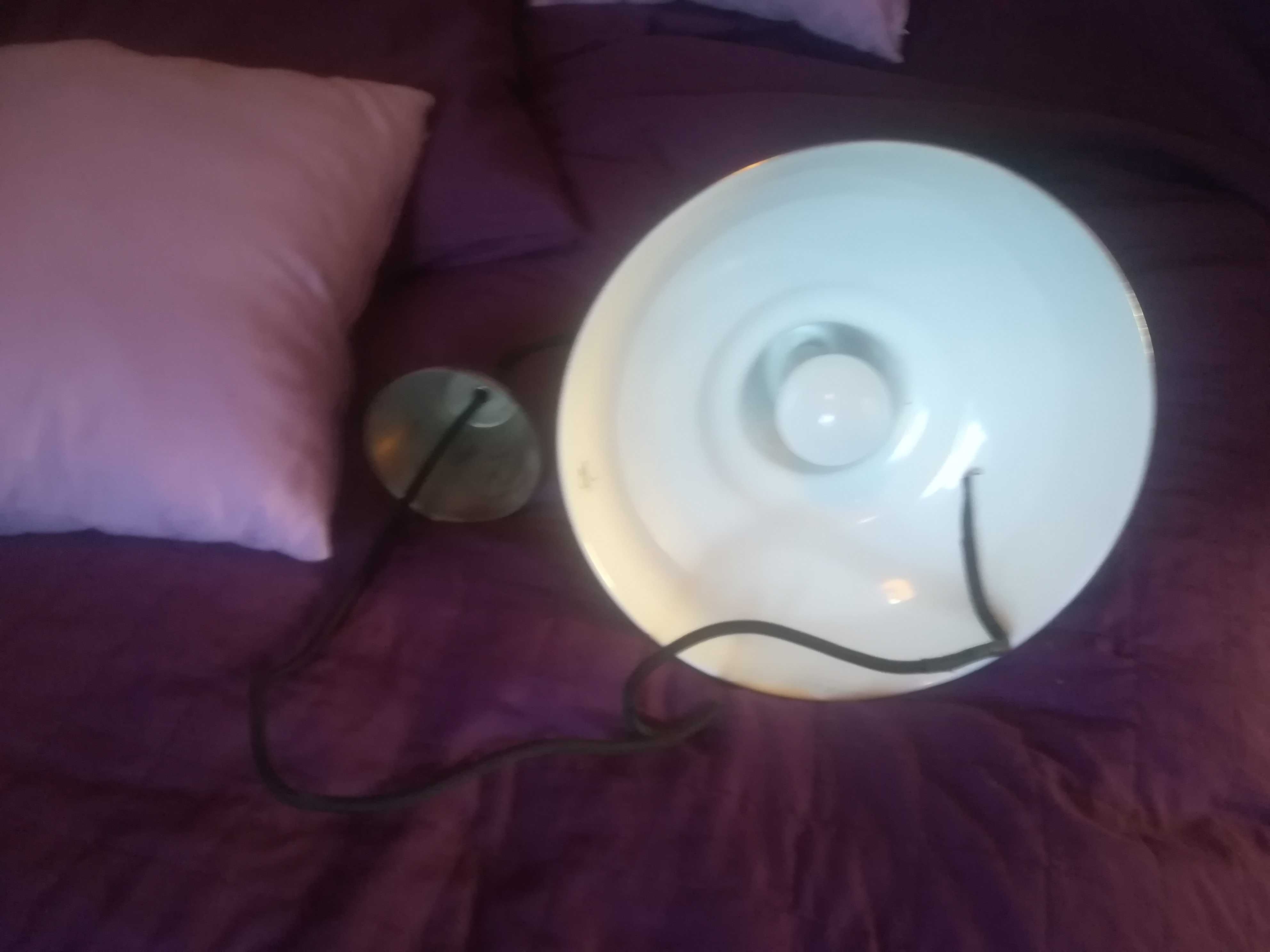 Lampa w stylu loftowym srebrna