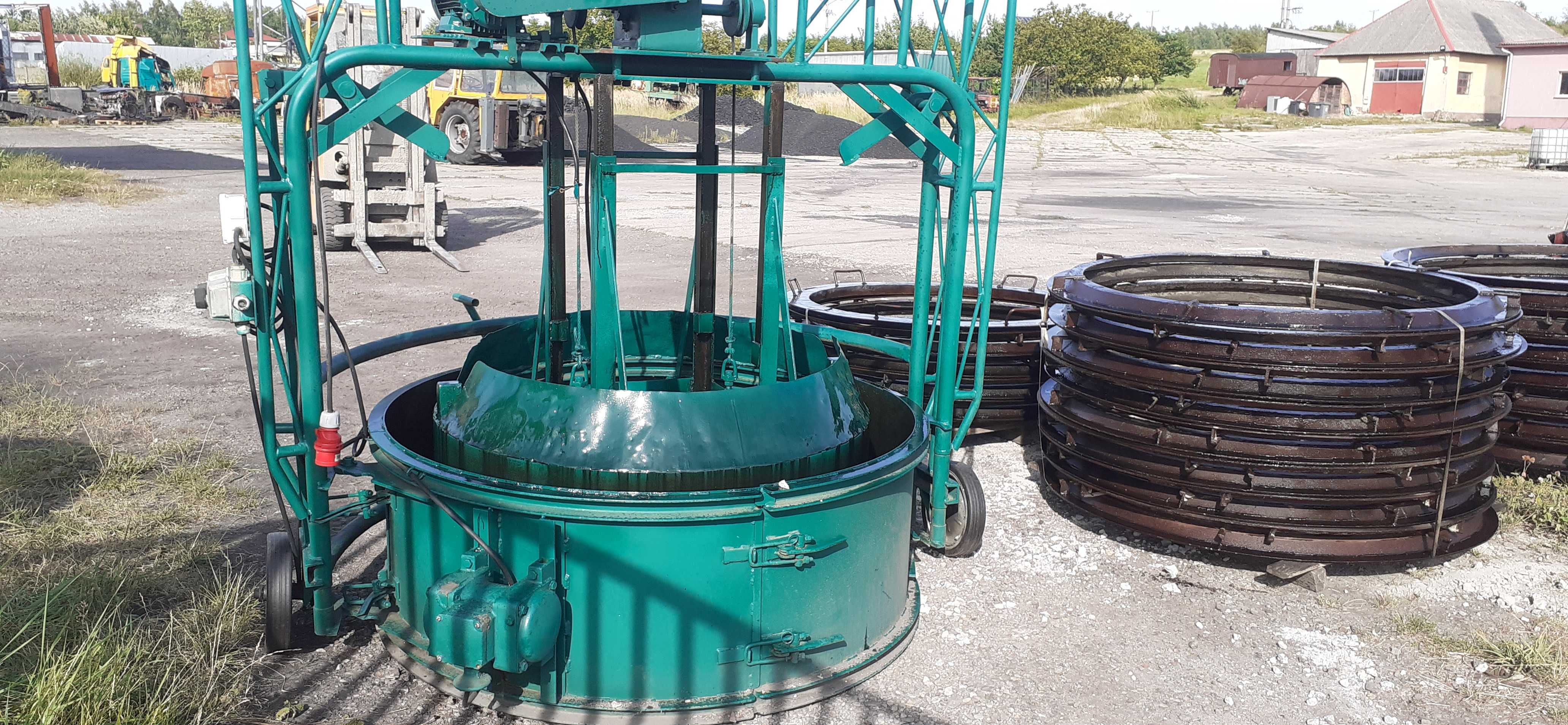 Pierścienie formujące do kręgów betonowych fi1200 forma kręgi betonowe