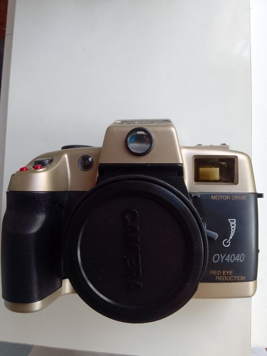 Máquina fotográfica olympia antiga