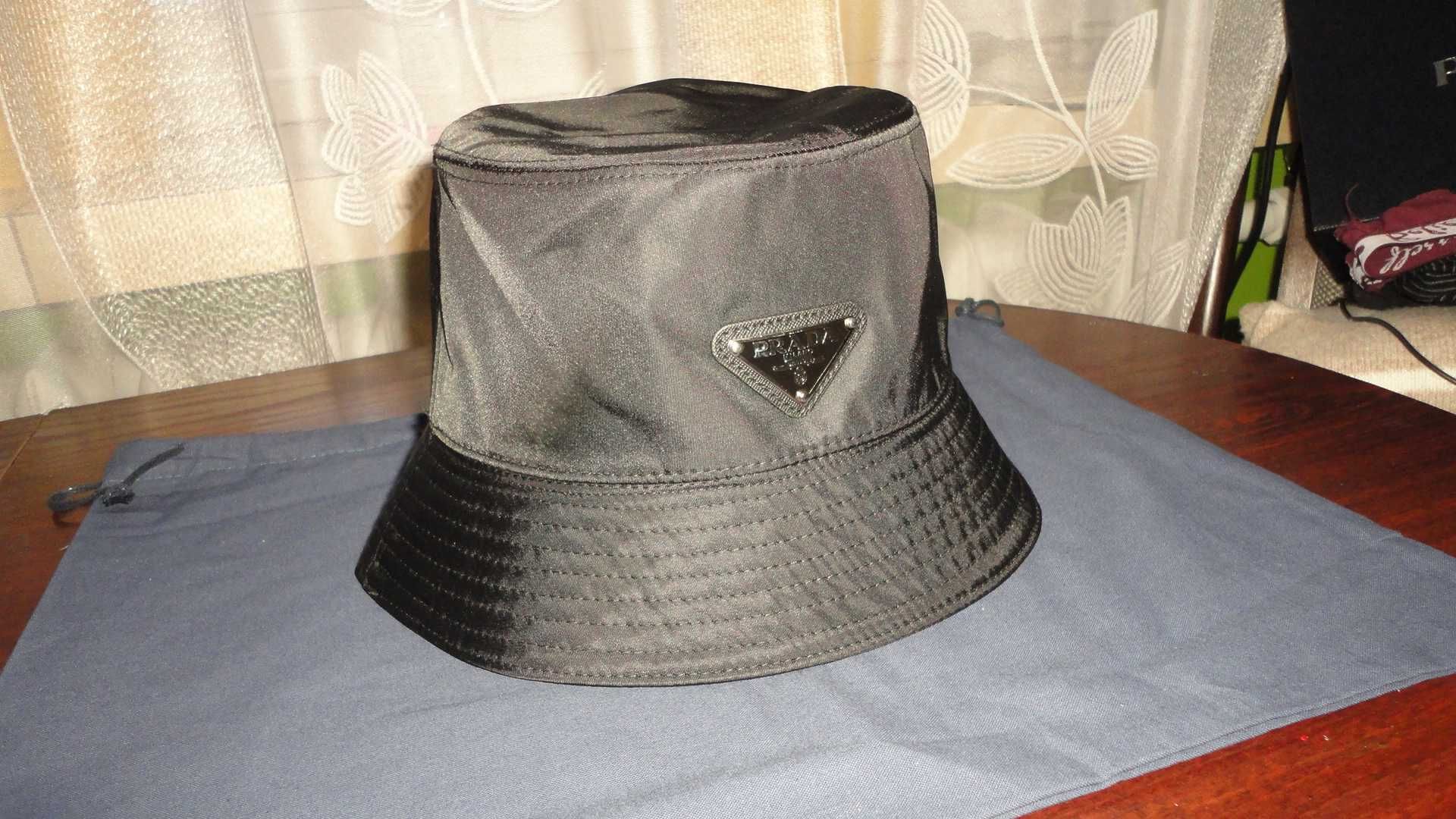 Czapka kapelusz Bucket Prada