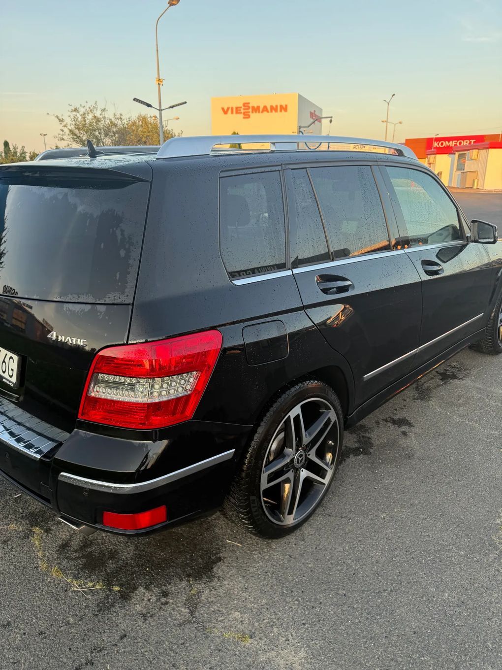 Mercedes-Benz GLK Mercedes-Benz GLK 220 CDI 4MATIC • 2010 r. • 170 KM