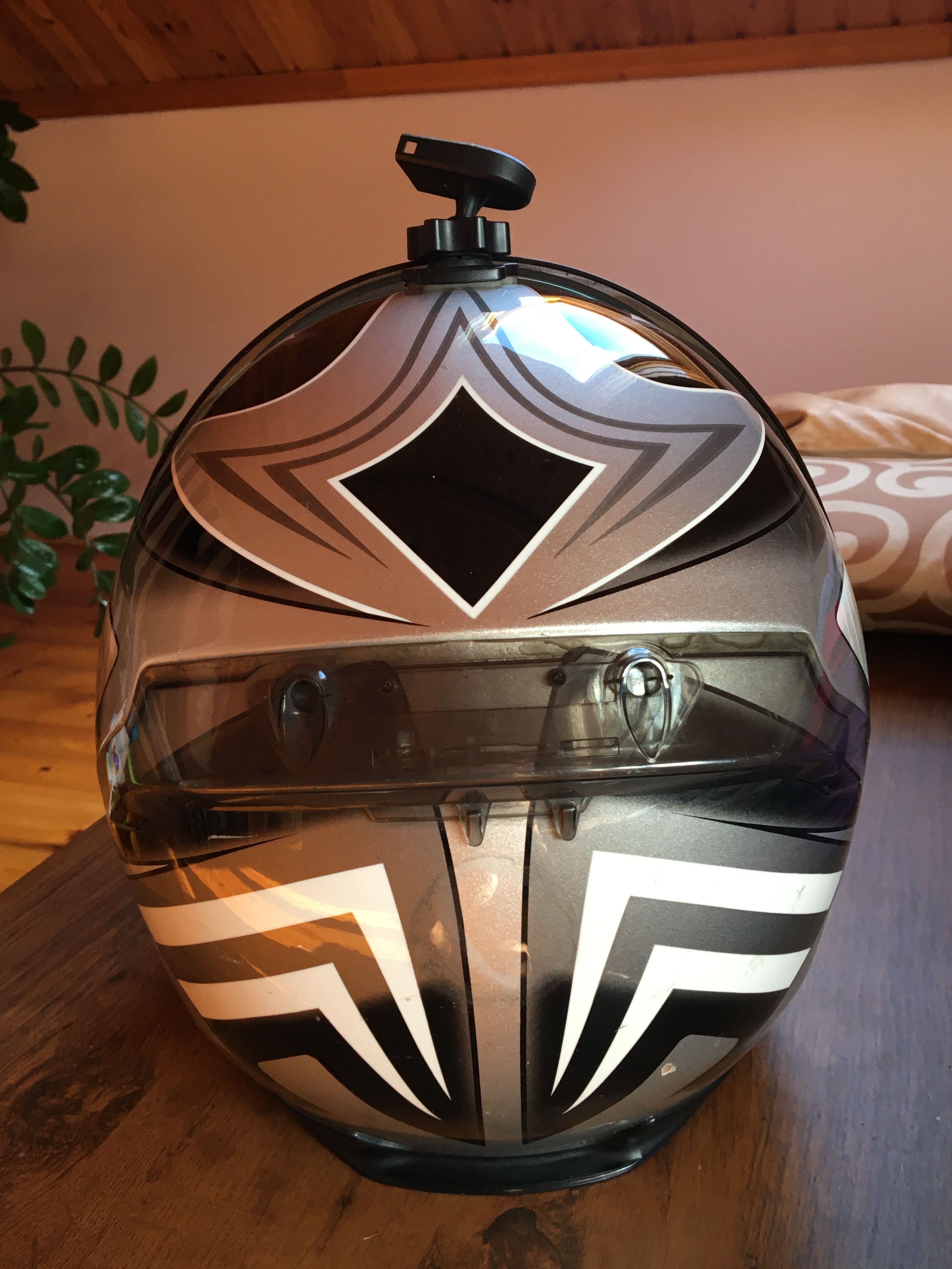 Kask SHOEI RF 1000 XXS używany