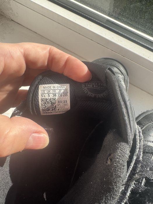 Кросівки зимові для хлопчика adidas 38 розмір