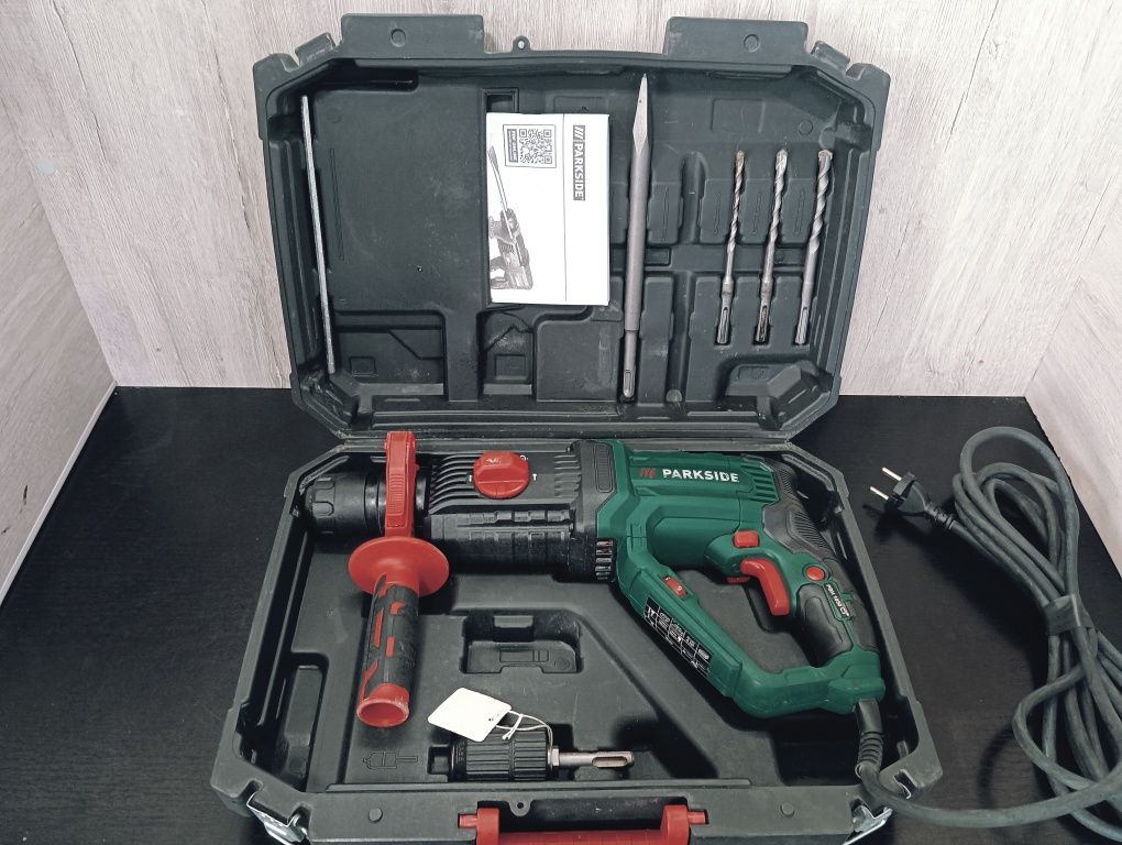 Перфоратор прямий Parkside PBH 1050 C3
