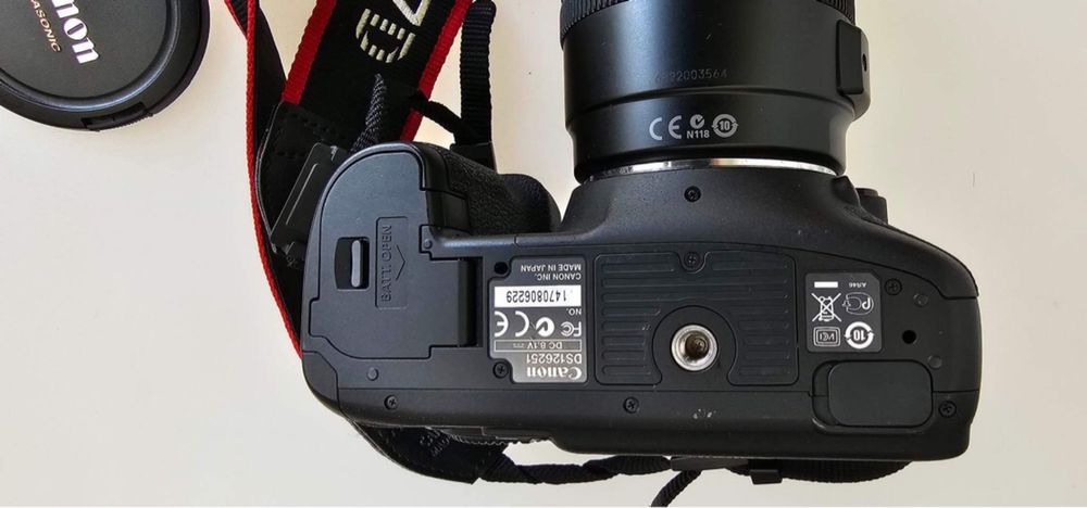 Canon 7d como novo,com cerca de 3000 disparos