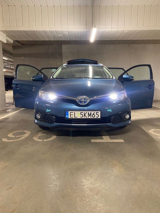 Toyota Auris Toyota Auris 2 generacji, 2016