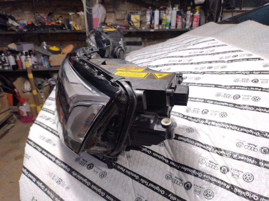 фара фари Audi A5 8w6 rs5 rest laser Ауди A5 лазер комплект оригінал