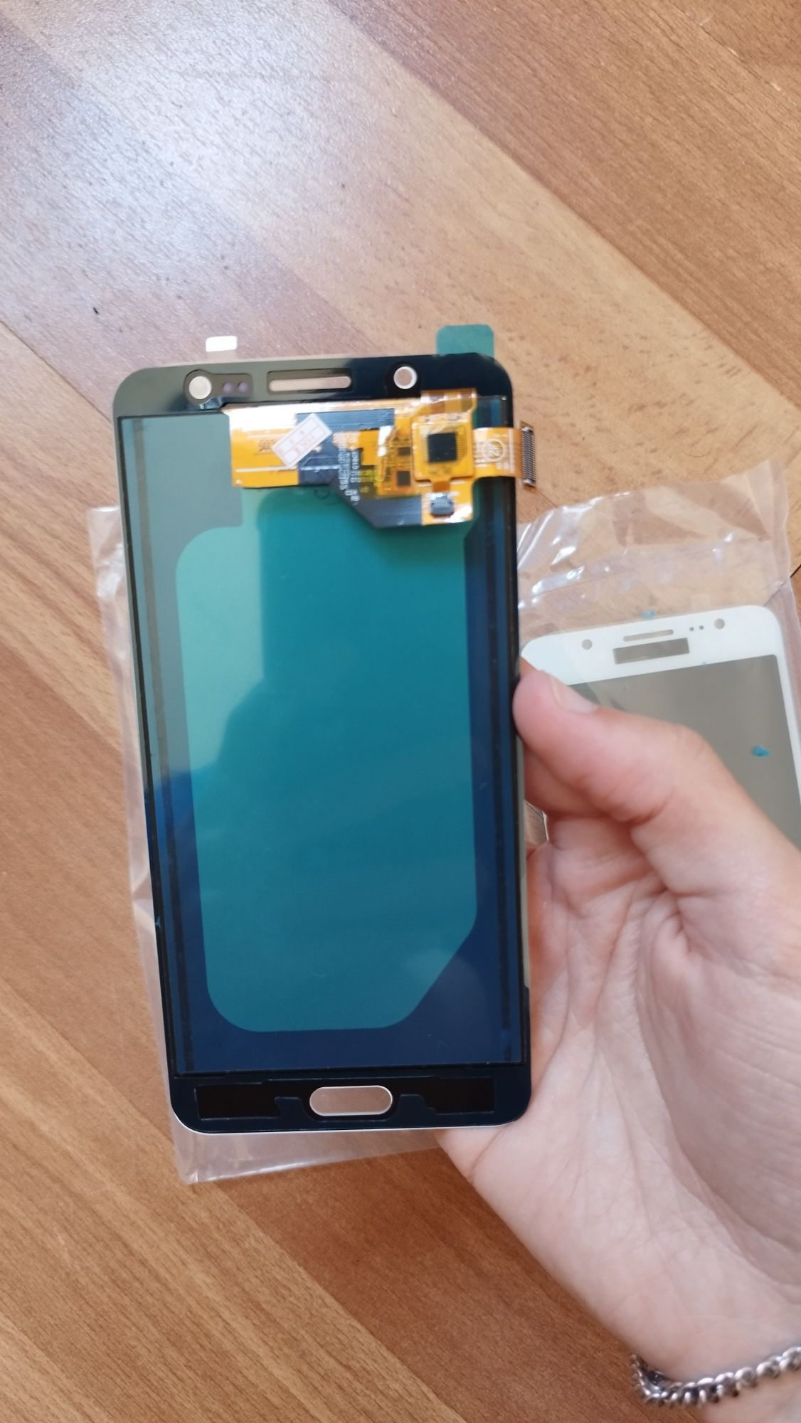 Display para Samsung J5