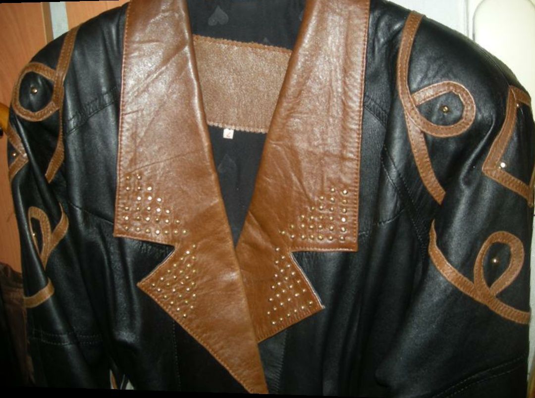 кожанная куртка в стиле 80-х.