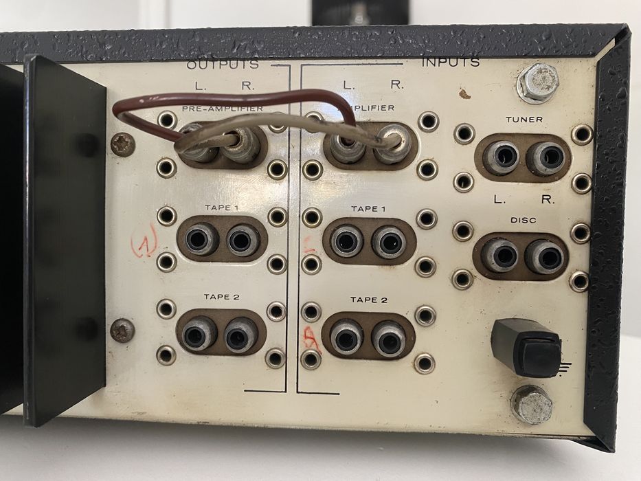 Amplificador  Radford HD-250