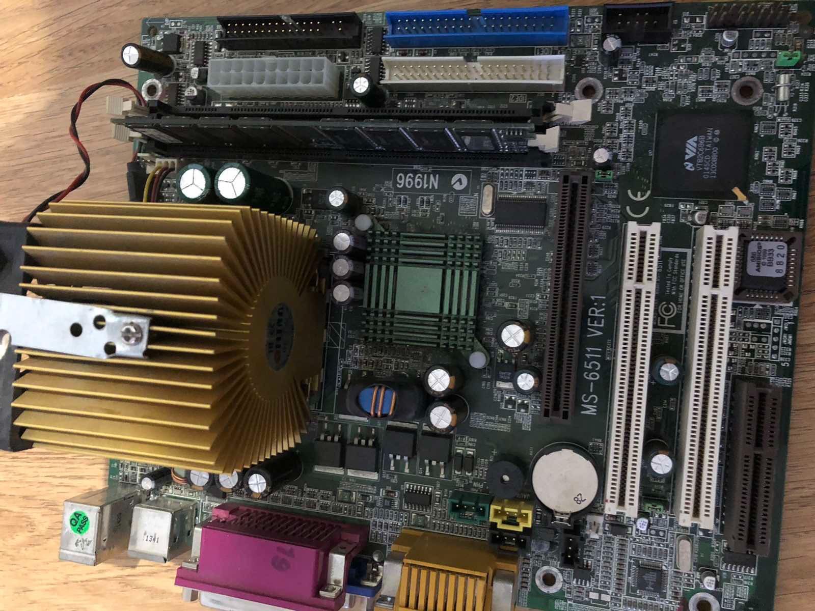 Плата материнська MSI MS-6511
