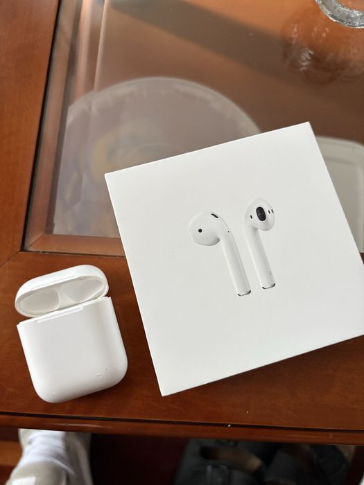Caixa de Airpods 2