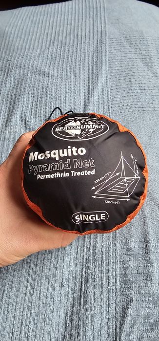 Sea to summit mosquito pyramid net