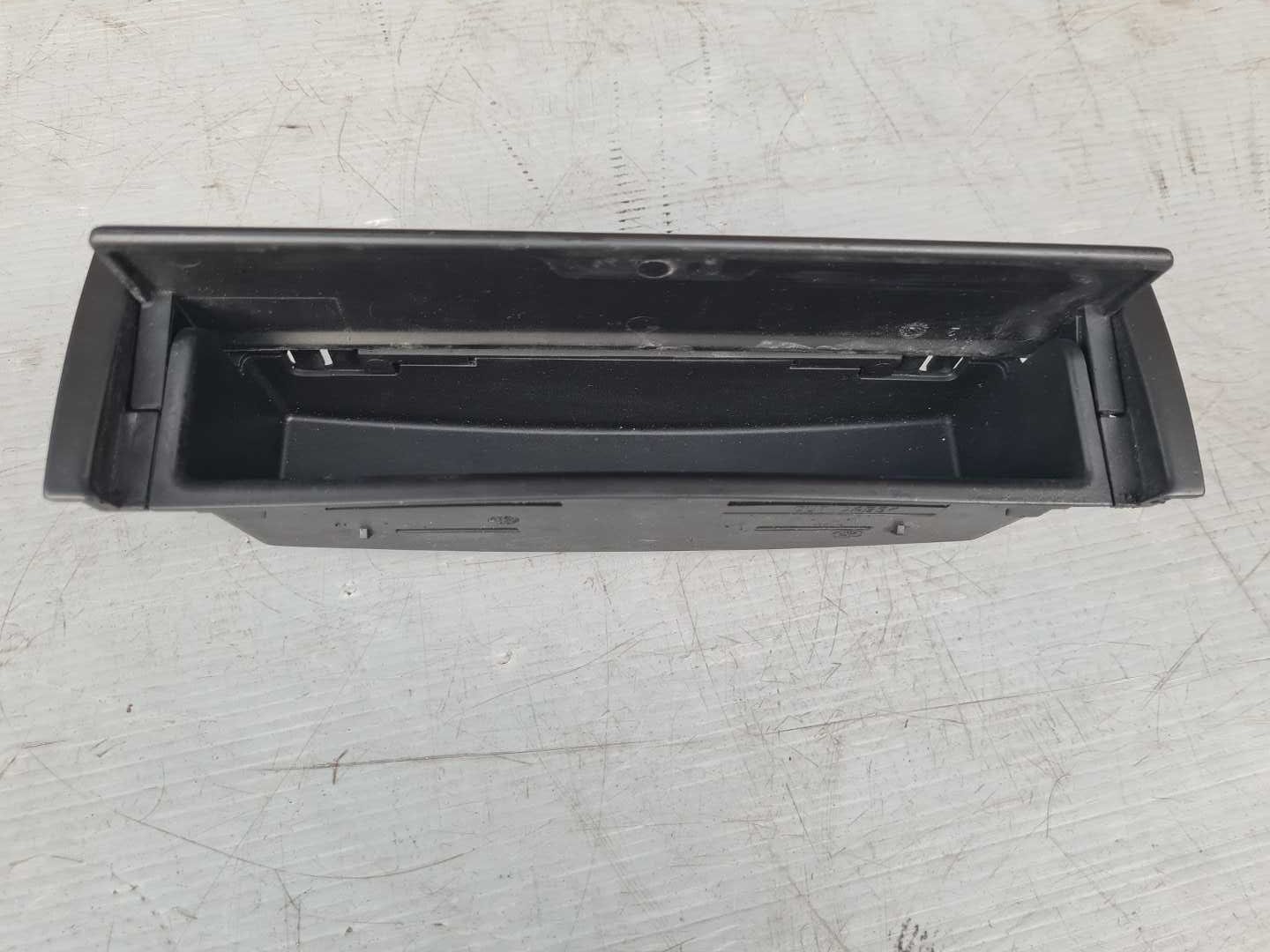 Schowek Panel Środkowy Szuflada BDB Stan BMW E46 Sedan Coupe Cabrio