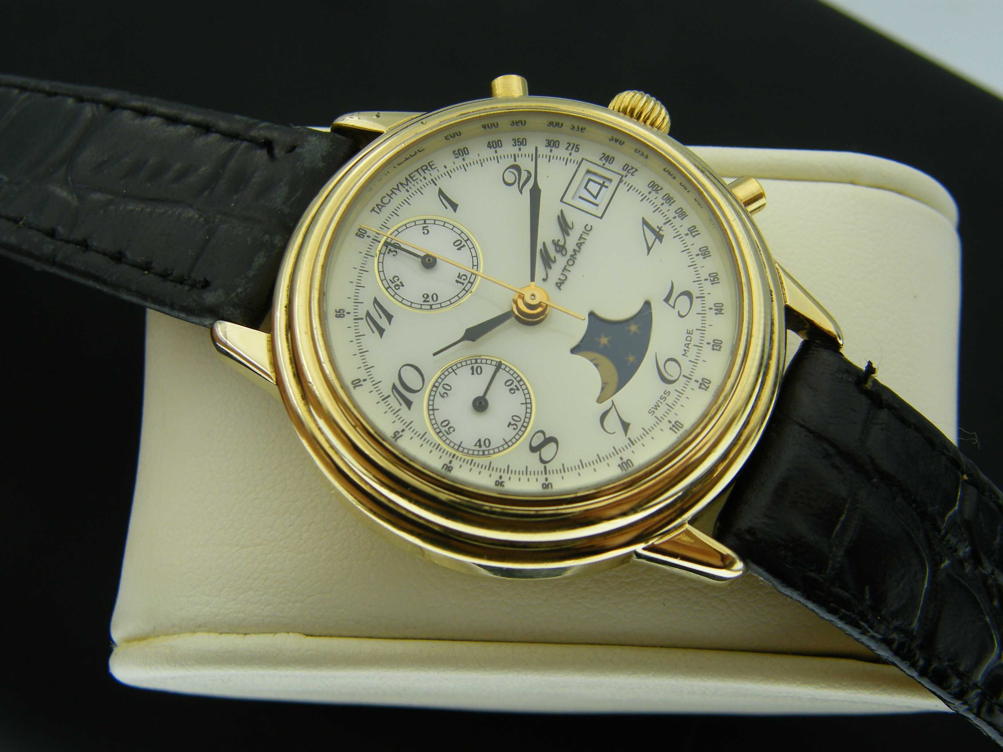 M & M Automatic Chronograph z Fazami Księżyca Cal.Valjoux 7758 Złocony