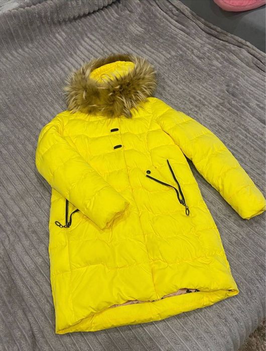 Зимовий пуховик б/у