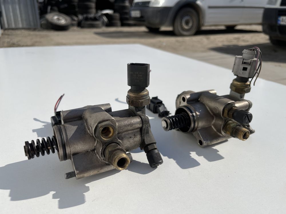 Тнвд топливный насос паливний насос Пассат Б6 2.0 TFSI 06F 127 025F