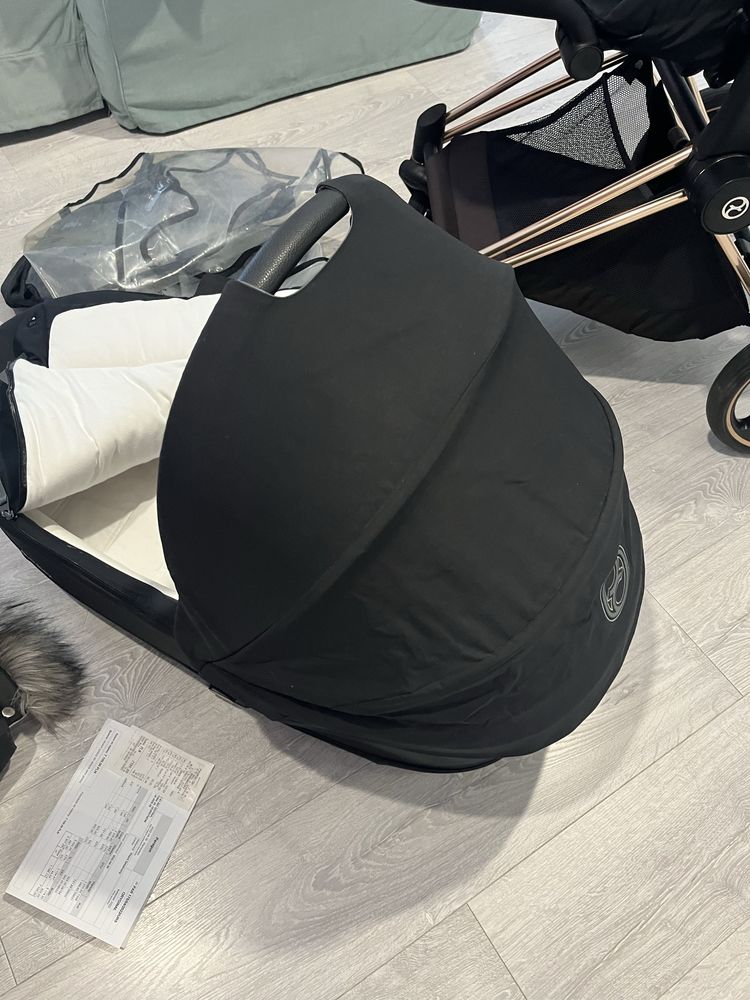 Cybex Priam 4.0 Deep Black Rose Gold wozek spacerowka folia kubek