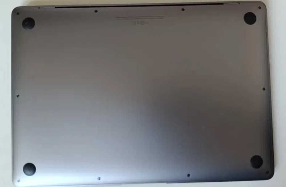 APPLE 13.3 Laptop Macbook Air 1.1GHz Intel Core 3 8 Gb 256 Gb SSD nowy