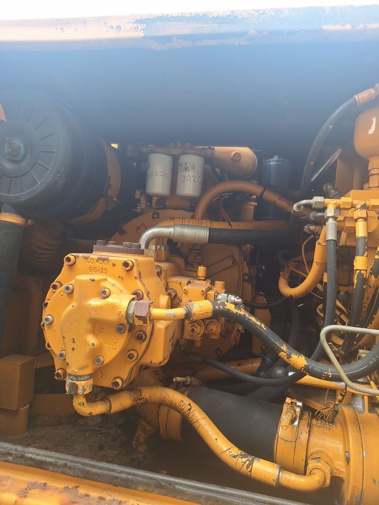 Sprzedam liebherr 902