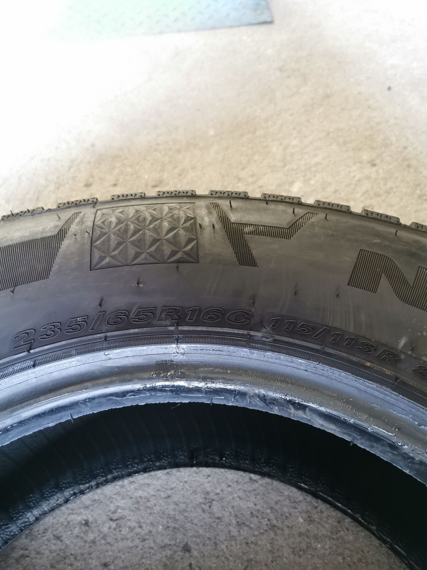 Opona 235/65R16C Nexen N blue 4Season Van z 2022r. #172