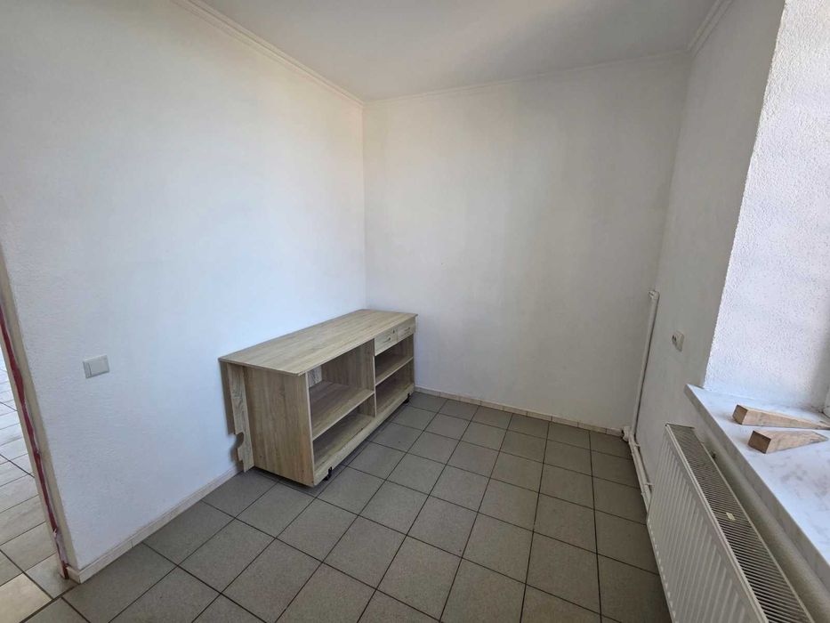 нежитлове приміщення м. Кам'янка-Бузька ( центр )