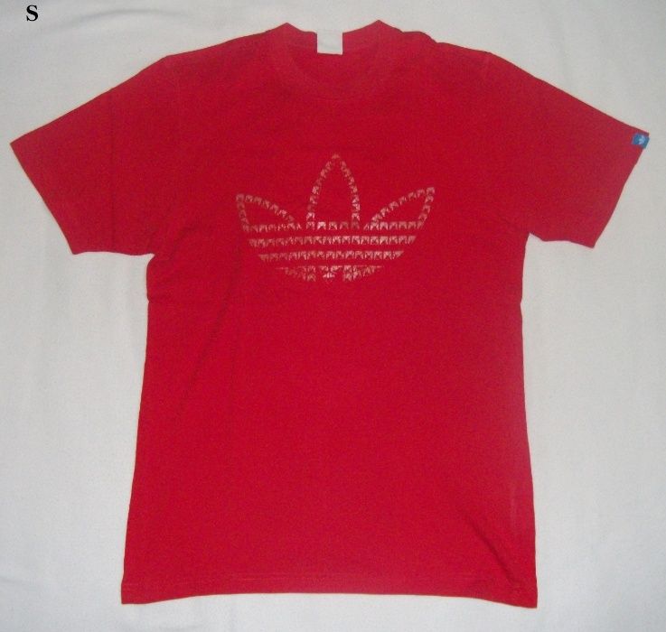 T-shirt Adidas logo dourado